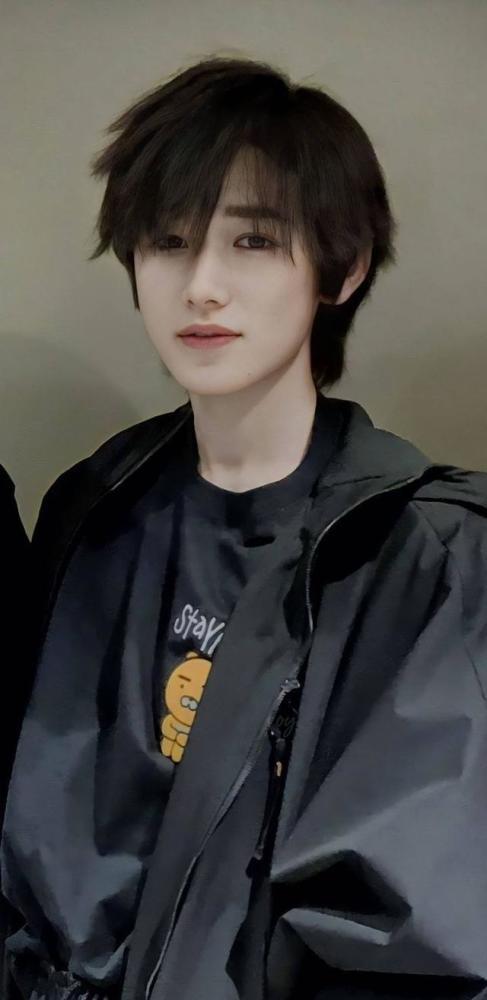 娱乐圈爆料宋亚轩是直男,娱乐圈中的直男魅力 第2张 娱乐圈爆料宋亚轩是直男,娱乐圈中的直男魅力 第2张